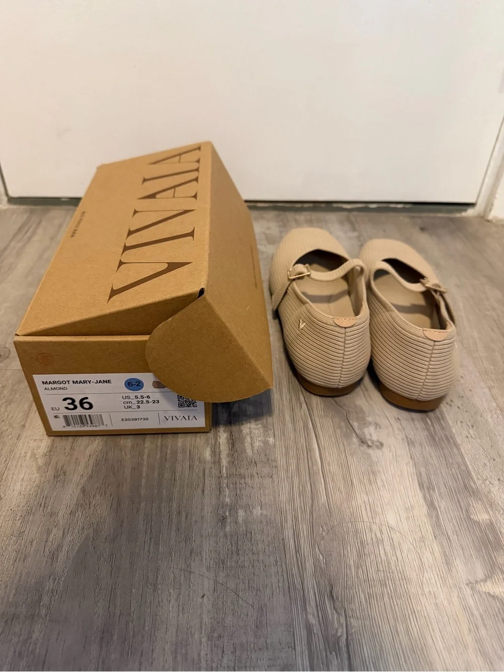 Vivaia - Margot Mary Jane in Almond EU 36